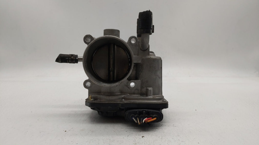 2012-2017 Hyundai Veloster Throttle Body P/N:5302-1S02 35100-2B300 Fits 2012 2013 2014 2015 2016 2017 2018 2019 OEM Used Auto Parts - Oemusedautoparts1.com