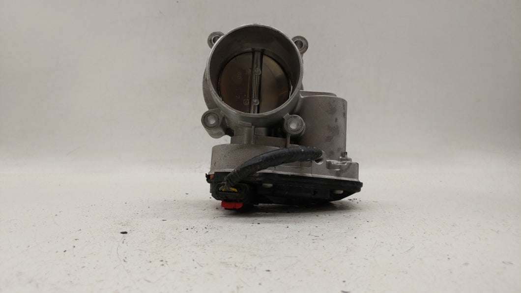 2013-2019 Ford Escape Throttle Body P/N:DS7E-9F991-AK DS7E-9F991-AD Fits 2013 2014 2015 2016 2017 2018 2019 2020 OEM Used Auto Parts - Oemusedautoparts1.com