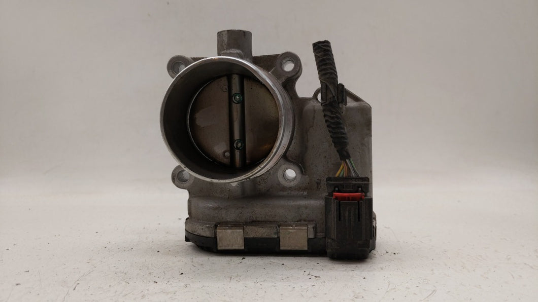 2014-2018 Ford Focus Throttle Body P/N:DS7E-9F991-BB Fits 2014 2015 2016 2017 2018 2019 OEM Used Auto Parts - Oemusedautoparts1.com