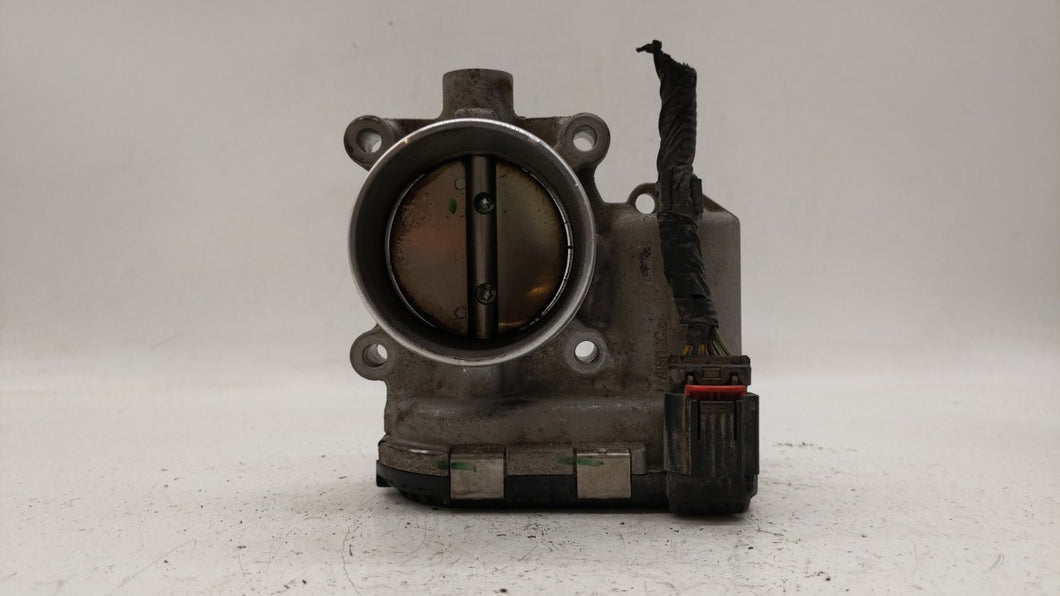 2014-2018 Ford Focus Throttle Body P/N:DS7E-9F991-BB Fits 2014 2015 2016 2017 2018 2019 OEM Used Auto Parts - Oemusedautoparts1.com