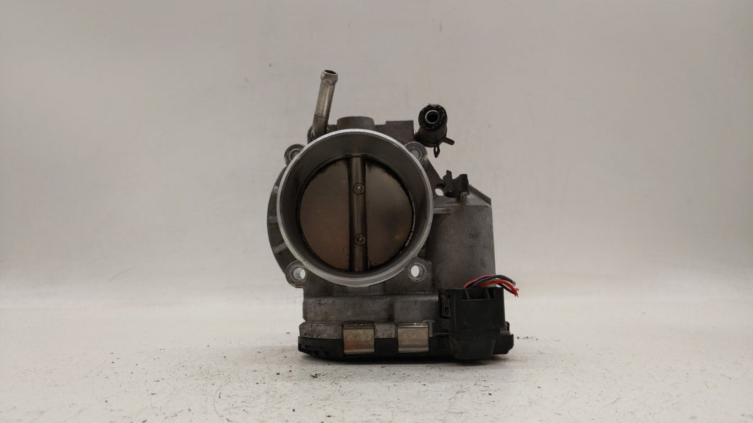 2012-2015 Kia Sorento Throttle Body P/N:35100-2G700 Fits 2011 2012 2013 2014 2015 2016 OEM Used Auto Parts - Oemusedautoparts1.com