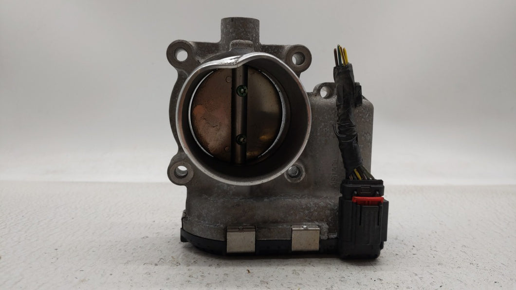 2014-2018 Ford Focus Throttle Body P/N:DS7E-9F991-BB Fits 2014 2015 2016 2017 2018 2019 OEM Used Auto Parts - Oemusedautoparts1.com