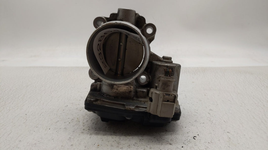 2014-2019 Ford Fusion Throttle Body P/N:DS7G-9F991-BB DS7G-9E991-BB Fits 2014 2015 2016 2017 2018 2019 OEM Used Auto Parts - Oemusedautoparts1.com