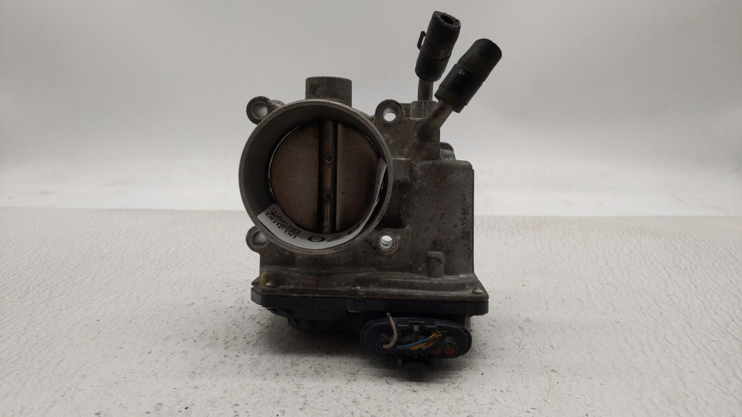 2014-2019 Kia Soul Throttle Body P/N:35100-2E000 Fits 2011 2012 2013 2014 2015 2016 2017 2018 2019 OEM Used Auto Parts - Oemusedautoparts1.com