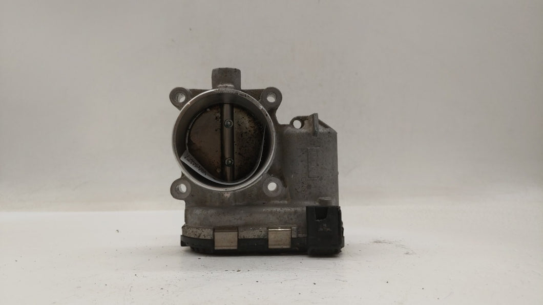 2014-2018 Ford Focus Throttle Body P/N:DS7E-9F991-BB Fits 2014 2015 2016 2017 2018 2019 OEM Used Auto Parts - Oemusedautoparts1.com