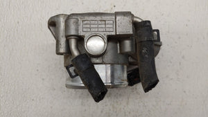 2010-2013 Kia Forte Throttle Body P/N:35100-2G200 Fits 2010 2011 2012 2013 OEM Used Auto Parts - Oemusedautoparts1.com