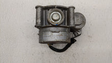 2013-2019 Ford Escape Throttle Body P/N:DS7E-9F991-AK DS7E-9F991-AD Fits 2013 2014 2015 2016 2017 2018 2019 2020 OEM Used Auto Parts - Oemusedautoparts1.com