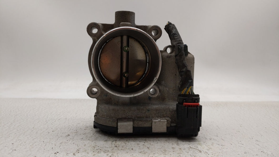 2015-2019 Lincoln Mkc Throttle Body P/N:DS7E-9F991-BB Fits 2014 2015 2016 2017 2018 2019 OEM Used Auto Parts - Oemusedautoparts1.com