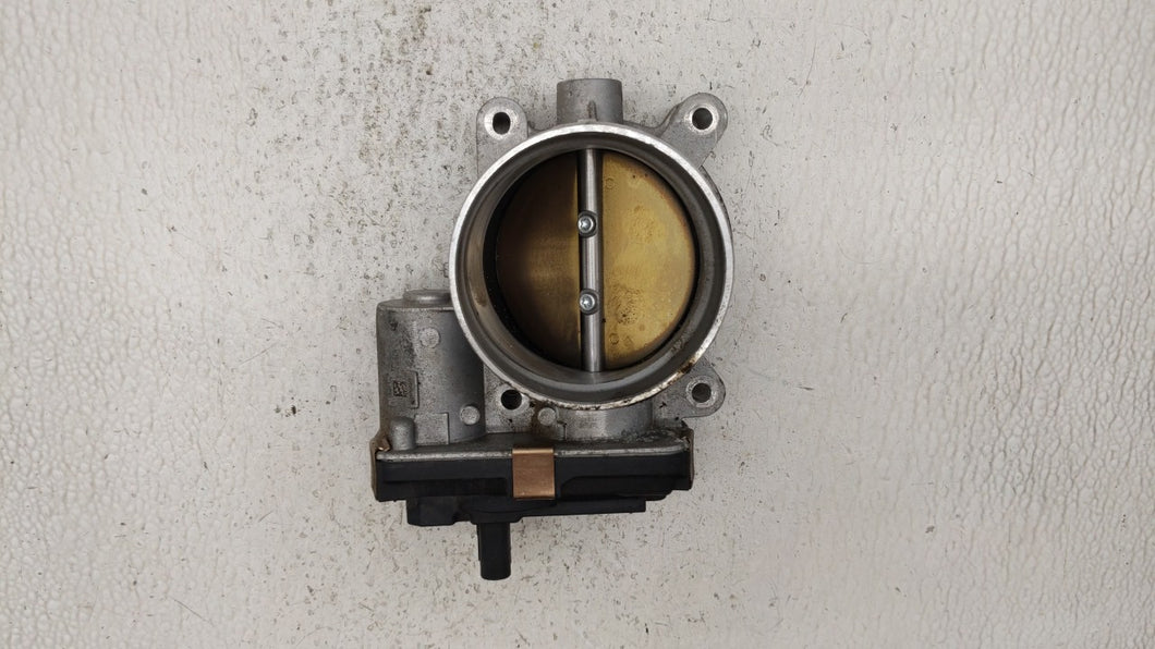 2014-2018 Gmc Sierra 1500 Throttle Body P/N:12678224 12617792 Fits 2014 2015 2016 2017 2018 2019 OEM Used Auto Parts - Oemusedautoparts1.com