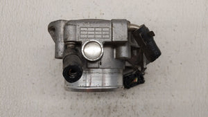 2011-2015 Hyundai Sonata Throttle Body P/N:35100-2G800 Fits 2011 2012 2013 2014 2015 2016 OEM Used Auto Parts - Oemusedautoparts1.com