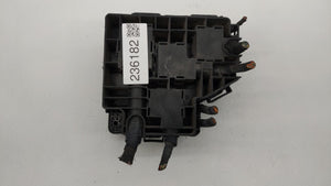 2010-2012 Hyundai Santa Fe Fusebox Fuse Box Panel Relay Module P/N:91115-2B050 91950-2B710 Fits 2010 2011 2012 OEM Used Auto Parts - Oemusedautoparts1.com