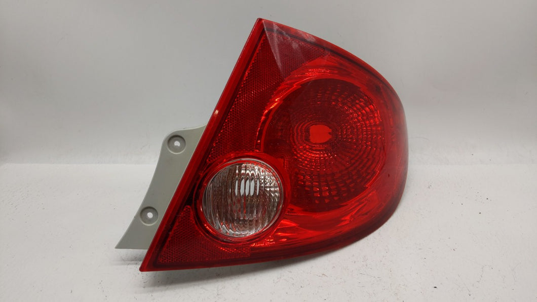 2010 Chevrolet Cobalt Tail Light Assembly Passenger Right OEM P/N:20868642 25823650 Fits 2005 2006 2007 2008 2009 OEM Used Auto Parts - Oemusedautoparts1.com