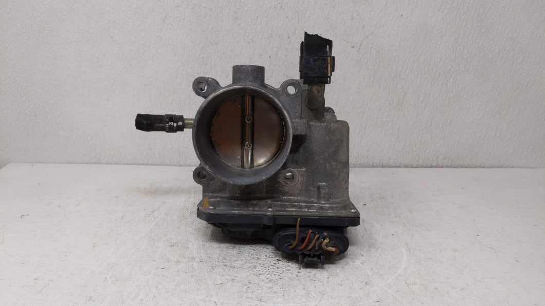 2012-2019 Hyundai Accent Throttle Body P/N:5302-1S02 35100-2B300 Fits 2012 2013 2014 2015 2016 2017 2018 2019 OEM Used Auto Parts - Oemusedautoparts1.com