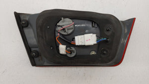 2006 Hyundai Sonata Tail Light Assembly Passenger Right OEM P/N:92404-0A0 Fits 2007 2008 OEM Used Auto Parts - Oemusedautoparts1.com