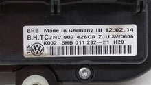2011-2012 Volkswagen Cc Climate Control Module Temperature AC/Heater Replacement P/N:7N0 907 426L ZJU 7N0-907-426-CN-ZJU Fits OEM Used Auto Parts - Oemusedautoparts1.com