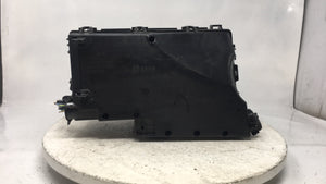 2017-2018 Ford Focus Fusebox Fuse Box Panel Relay Module P/N:AV6T-14A142-AB Fits 2017 2018 OEM Used Auto Parts