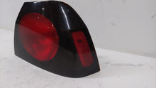 2004-2005 Chevrolet Impala Tail Light Assembly Passenger Right OEM P/N:49209454 16525262 Fits 2004 2005 OEM Used Auto Parts - Oemusedautoparts1.com