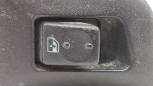 2003 Chevrolet Tahoe Passeneger Right Rear Power Window Switch 15206532 - Oemusedautoparts1.com