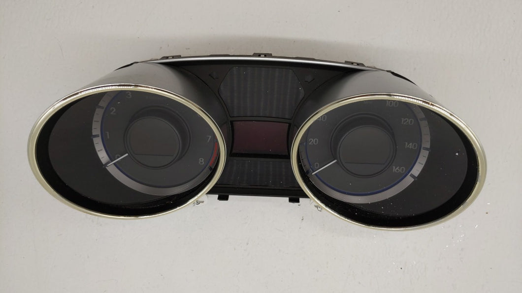 2011-2013 Hyundai Sonata Instrument Cluster Speedometer Gauges P/N:94001-3Q000 94001-3Q001 Fits 2011 2012 2013 OEM Used Auto Parts - Oemusedautoparts1.com