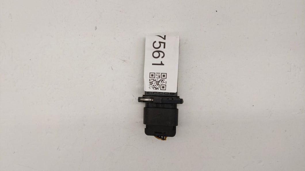 2005-2007 Saturn Ion Mass Air Flow Meter Maf - Oemusedautoparts1.com