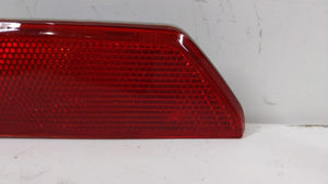 2016-2017 Gmc Terrain Tail Light Assembly Passenger Right OEM P/N:23454653 Fits 2016 2017 OEM Used Auto Parts - Oemusedautoparts1.com