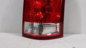 2002-2003 Saturn Vue Tail Light Assembly Passenger Right OEM P/N:22692371 22711438 Fits 2002 2003 OEM Used Auto Parts - Oemusedautoparts1.com