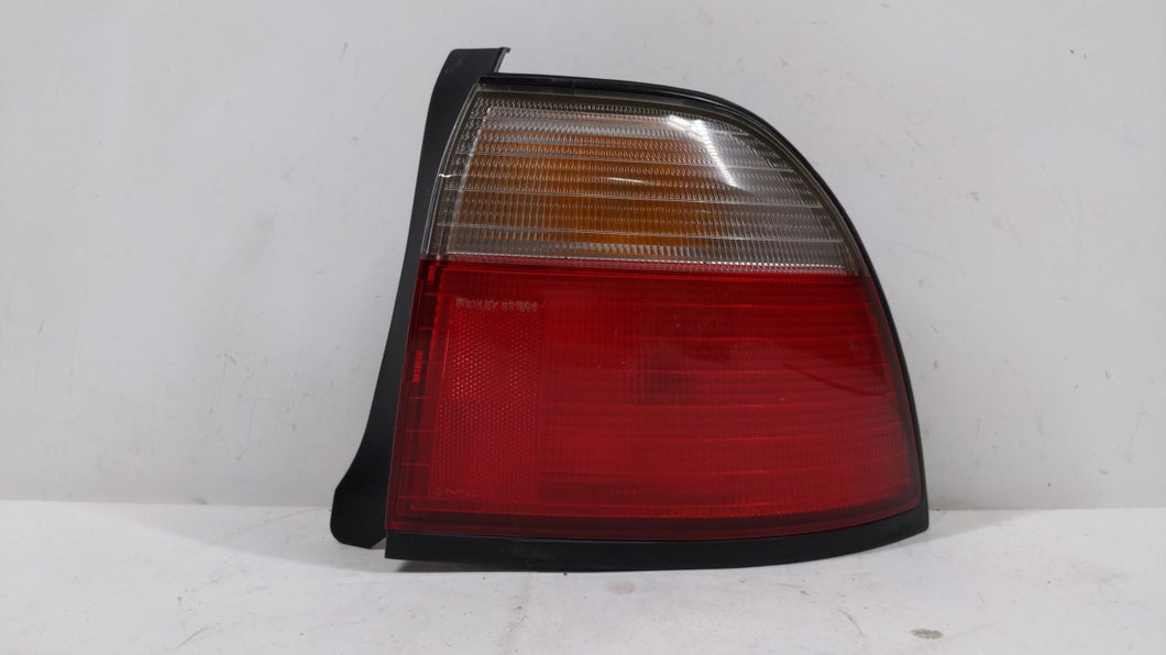 1996-1997 Honda Accord Tail Light Assembly Passenger Right OEM Fits 1996 1997 OEM Used Auto Parts - Oemusedautoparts1.com