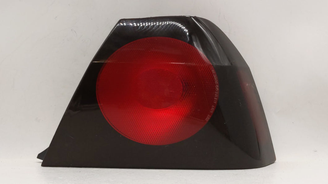 2004-2005 Chevrolet Impala Tail Light Assembly Passenger Right OEM P/N:16525262 Fits 2004 2005 OEM Used Auto Parts - Oemusedautoparts1.com