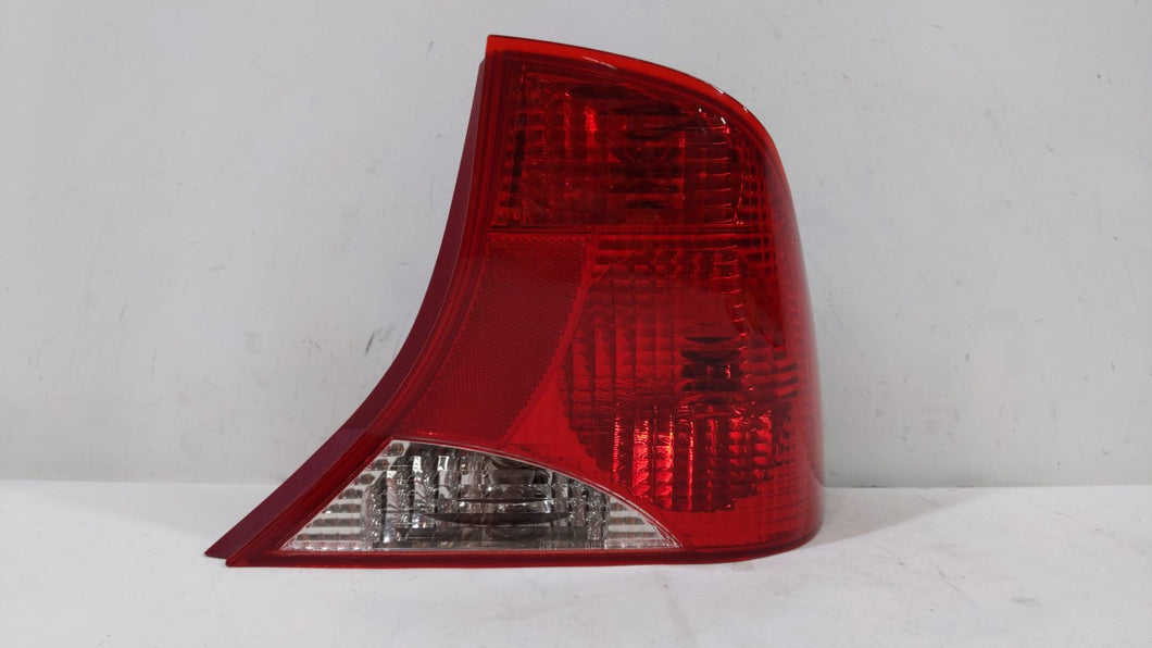 2001-2002 Ford Focus Tail Light Assembly Passenger Right OEM P/N:1S4X-13404-BA Fits 2001 2002 OEM Used Auto Parts - Oemusedautoparts1.com