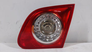 2006-2010 Volkswagen Passat Tail Light Assembly Passenger Right OEM P/N:3C5.945.094 E VW1K6945259 Fits 2006 2007 2008 2009 2010 OEM Used Auto Parts - Oemusedautoparts1.com