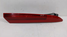 2003-2006 Volvo Xc90 Tail Light Assembly Passenger Right OEM P/N:9483772 30678221 Fits 2003 2004 2005 2006 OEM Used Auto Parts - Oemusedautoparts1.com