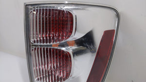 2007 Chevrolet Equinox Tail Light Assembly Passenger Right OEM P/N:548077 30796268 Fits 2005 2006 2008 2009 OEM Used Auto Parts - Oemusedautoparts1.com