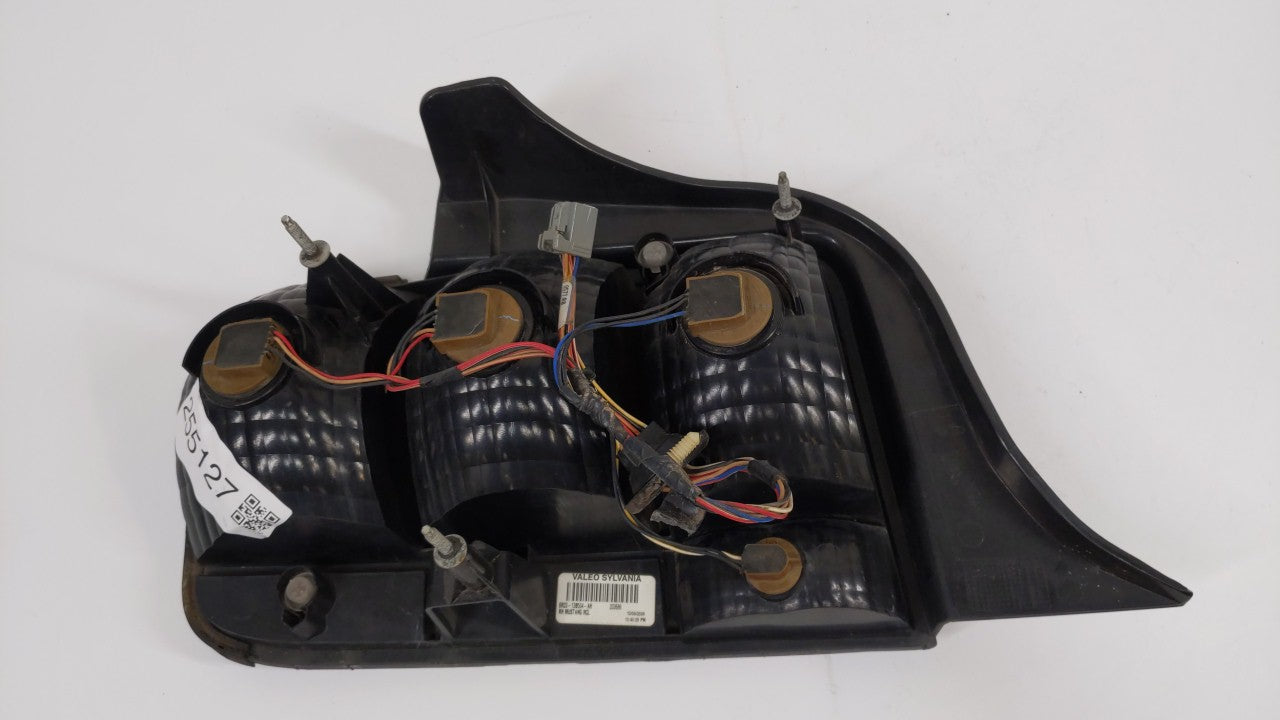 2005-2009 Ford Mustang Passenger Right Side Tail Light Taillight Oem 255127 - Oemusedautoparts1.com