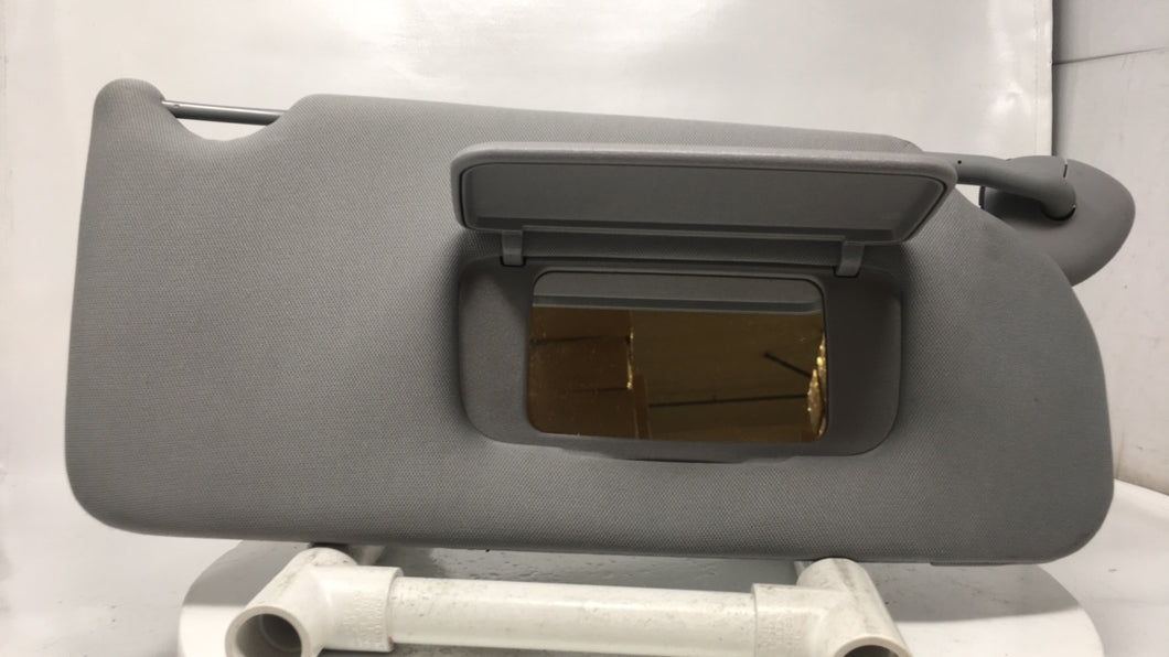 2007 Buick Lacrosse Sun Visor Shade Replacement Passenger Right Mirror Fits OEM Used Auto Parts - Oemusedautoparts1.com