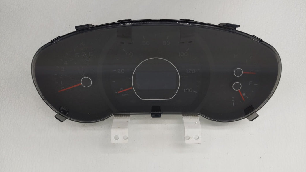 2014-2015 Kia Soul Instrument Cluster Speedometer Gauges P/N:94006-B2540 Fits 2014 2015 OEM Used Auto Parts - Oemusedautoparts1.com