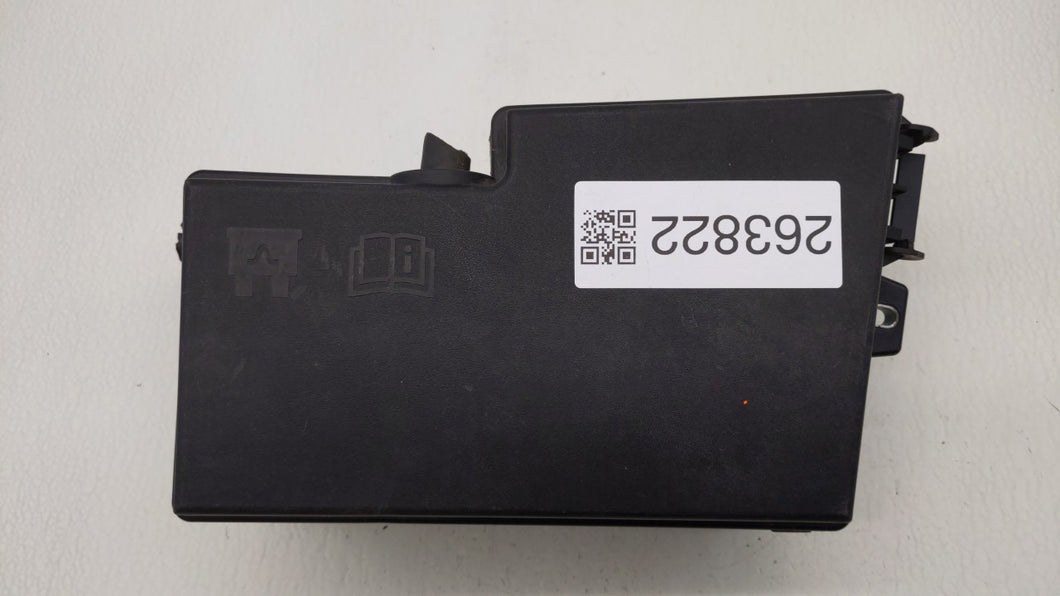 2012-2014 Ford Focus Fusebox Fuse Box Panel Relay Module P/N:AV6T-14A142-AB AV6T-14A142-AA Fits 2012 2013 2014 OEM Used Auto Parts - Oemusedautoparts1.com