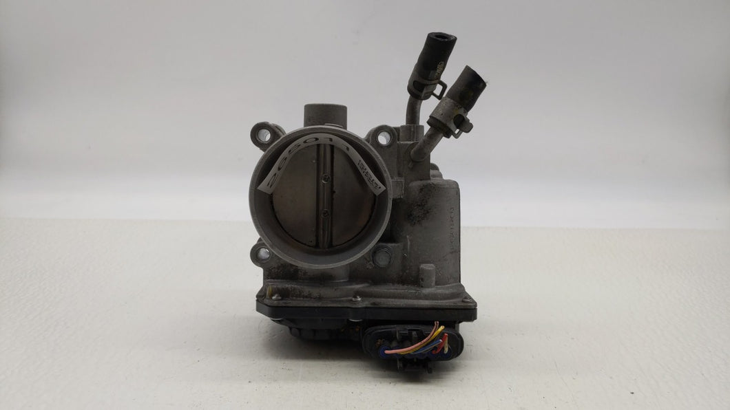 2011-2018 Hyundai Elantra Throttle Body P/N:35100-2E000 Fits 2011 2012 2013 2014 2015 2016 2017 2018 2019 OEM Used Auto Parts - Oemusedautoparts1.com