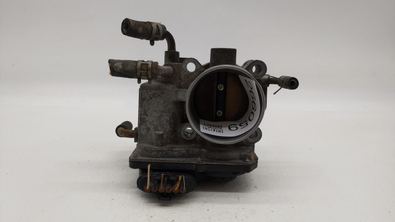 2004-2007 Toyota Highlander Throttle Body 266059 - Oemusedautoparts1.com