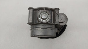 2013-2019 Ford Escape Throttle Body P/N:DS7E-9F991-AK DS7E-9F991-AD Fits 2013 2014 2015 2016 2017 2018 2019 2020 OEM Used Auto Parts - Oemusedautoparts1.com