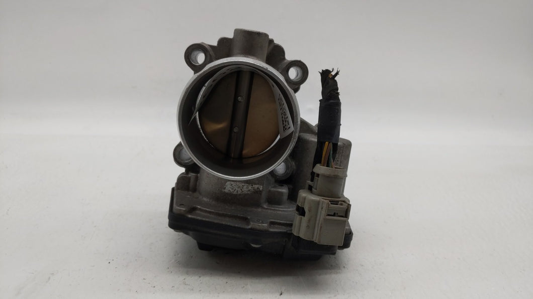 2014-2019 Ford Fusion Throttle Body P/N:DS7G-9F991-BB DS7G-9E991-BB Fits 2014 2015 2016 2017 2018 2019 OEM Used Auto Parts - Oemusedautoparts1.com