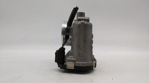 2012-2013 Ford Focus Throttle Body P/N:CM5E-9F991-AD CM5E-9F991-AC Fits 2012 2013 2014 2015 2016 2017 OEM Used Auto Parts - Oemusedautoparts1.com