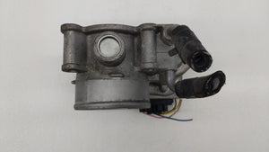 2011-2018 Hyundai Elantra Throttle Body P/N:35100-2E000 Fits 2011 2012 2013 2014 2015 2016 2017 2018 2019 OEM Used Auto Parts - Oemusedautoparts1.com