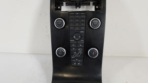 Volvo V70 Radio Control Panel