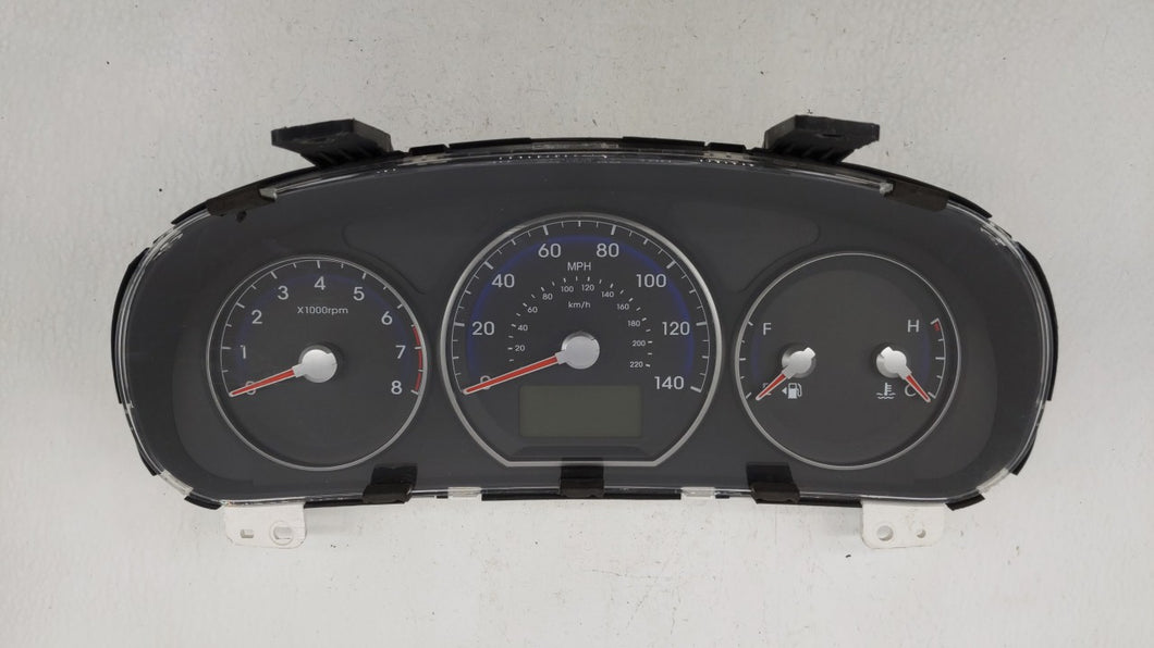 2010-2012 Hyundai Santa Fe Instrument Cluster Speedometer Gauges P/N:94011-0W030CA 94011-0W031 Fits 2010 2011 2012 OEM Used Auto Parts - Oemusedautoparts1.com