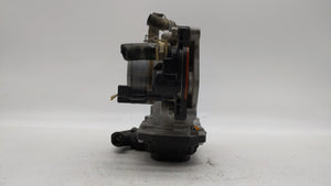 2016-2019 Honda Hr-V Throttle Body P/N:GMF3B Fits 2012 2013 2014 2015 2016 2017 2018 2019 OEM Used Auto Parts - Oemusedautoparts1.com