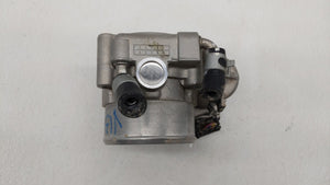 2015-2019 Hyundai Sonata Throttle Body P/N:35100-2G600 Fits 2015 2016 2017 2018 2019 OEM Used Auto Parts - Oemusedautoparts1.com