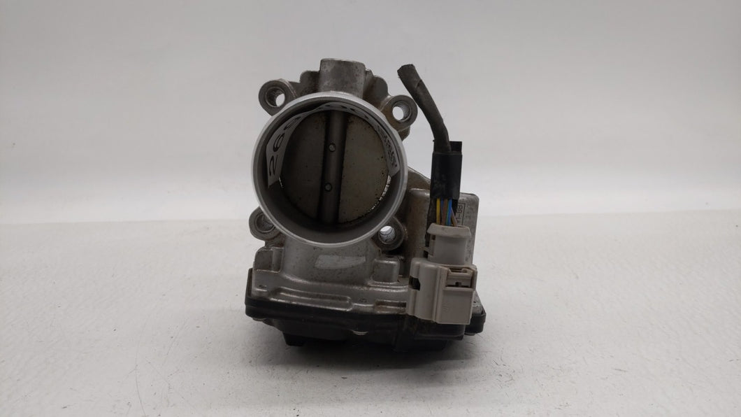 2014-2019 Ford Fusion Throttle Body P/N:DS7G-9F991-BB DS7G-9E991-BB Fits 2014 2015 2016 2017 2018 2019 OEM Used Auto Parts - Oemusedautoparts1.com