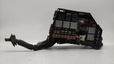 2015-2017 Land Rover Discovery Sport Fusebox Fuse Box Panel Relay Module P/N:GJ32-12B637-HD Fits 2015 2016 2017 OEM Used Auto Parts