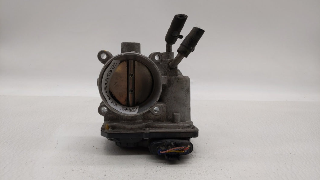 2011-2018 Hyundai Elantra Throttle Body P/N:35100-2E000 Fits 2011 2012 2013 2014 2015 2016 2017 2018 2019 OEM Used Auto Parts - Oemusedautoparts1.com