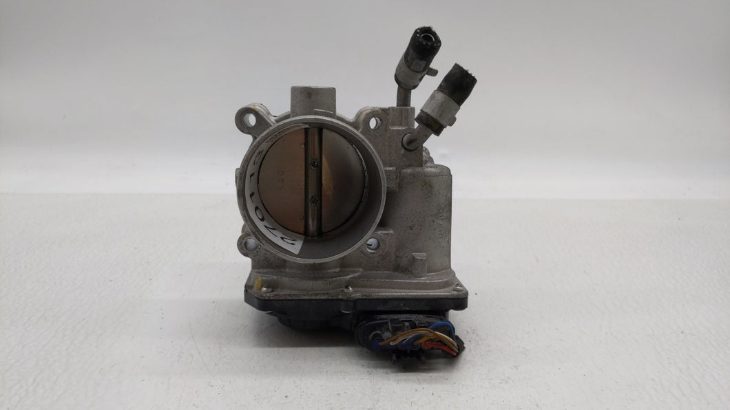 2011-2018 Hyundai Elantra Throttle Body P/N:35100-2E000 Fits 2011 2012 2013 2014 2015 2016 2017 2018 2019 OEM Used Auto Parts - Oemusedautoparts1.com